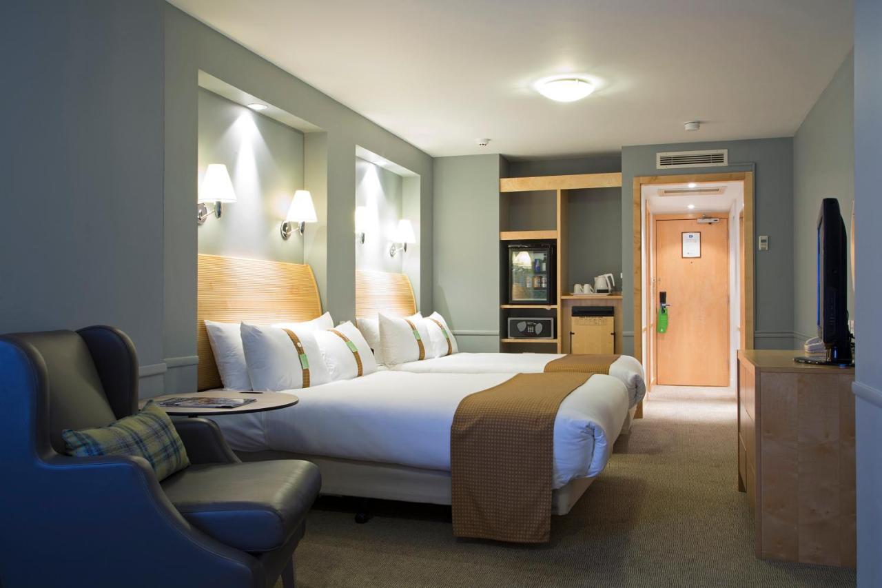 Holiday Inn Guildford By Ihg Εξωτερικό φωτογραφία